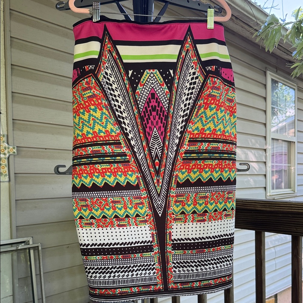 Bisou Bisou Bold Multicolor Print Pencil Skirt large 28” long elastic waist